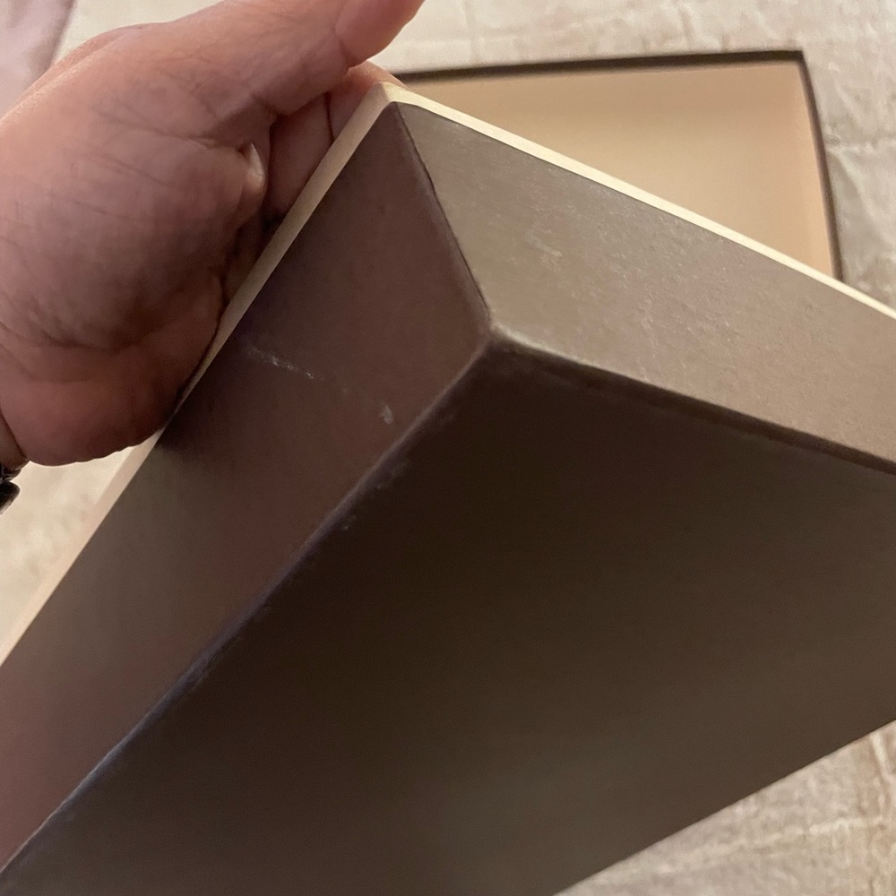 Auth Louis Vuitton Large Box - Picture 4 of 11